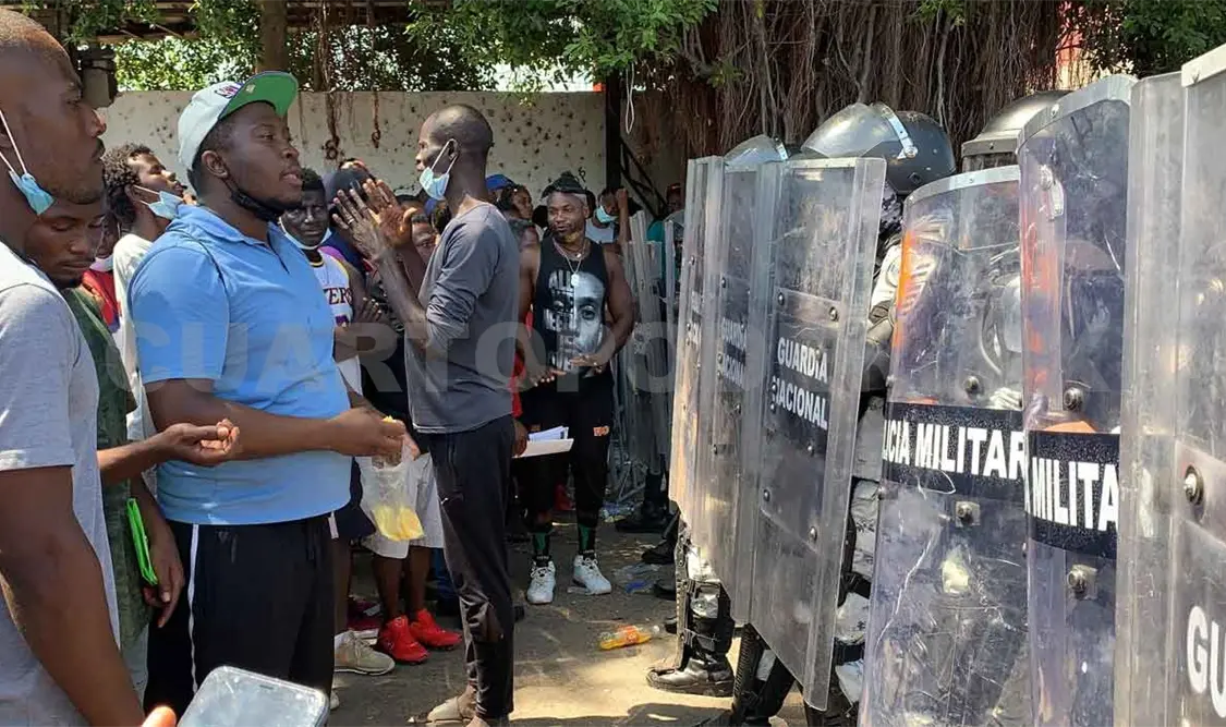 Piden a migrantes paciencia ante liberación de trámites