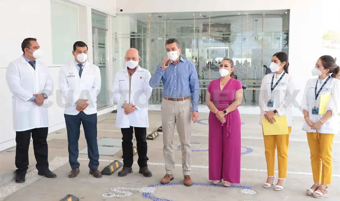 Centro Médico se suma al progreso: mandatario