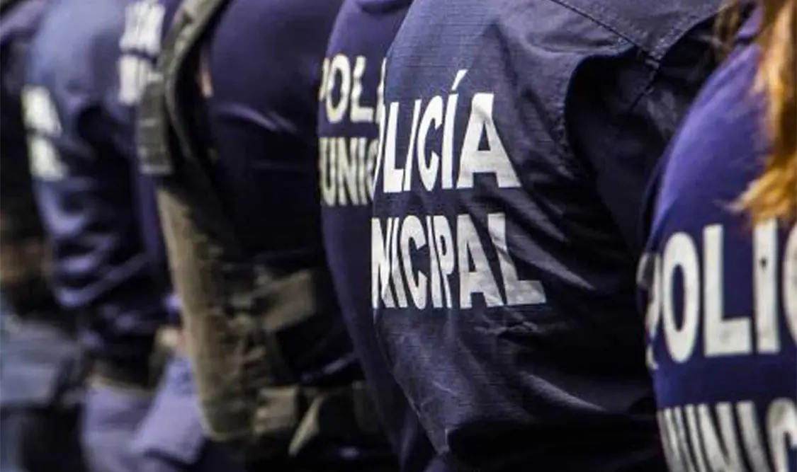 Proliferan locales comerciales donde se adquieren estos uniformes. Cortesía