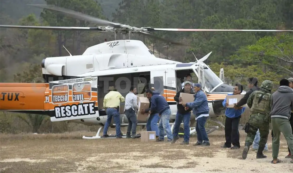 Entregan ayuda a pobladores
