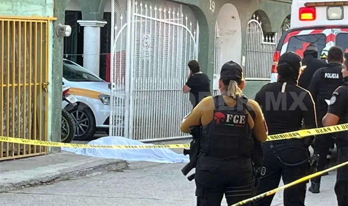 Lo asesinan a balazos afuera de su vivienda