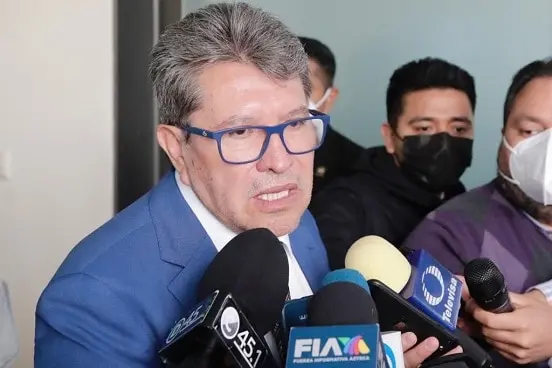 Ricardo Monreal advirtió que esas decisiones provocan dificultad en la construcción de mayorías calificadas. Cortesía