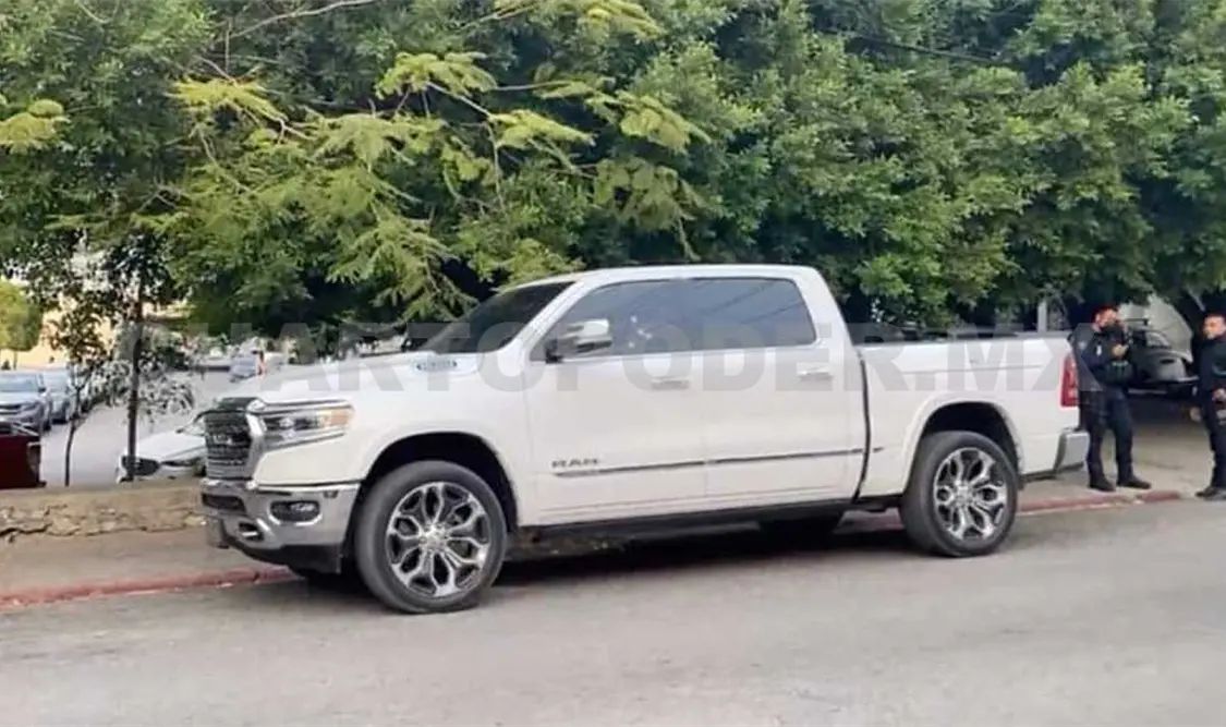 La víctima fue trasladada al Sanatorio Rojas en la camioneta que viajaba al momento del ataque. Ulises López / CP