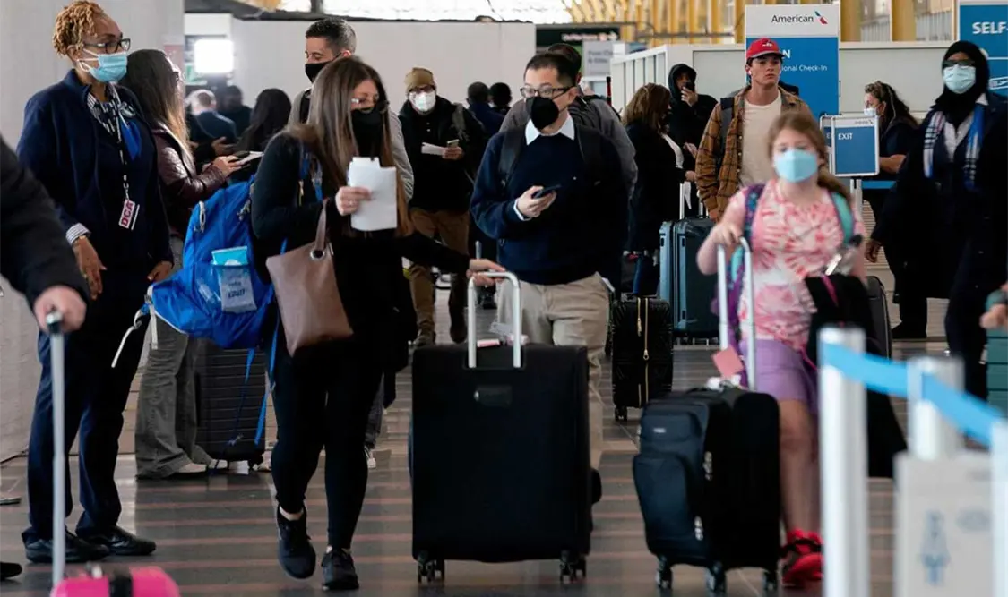 El DHS detalló que las medidas “seguirán aplicándose a los viajeros fuera de EU que viajen por razones esenciales y no esenciales”. Cortesía