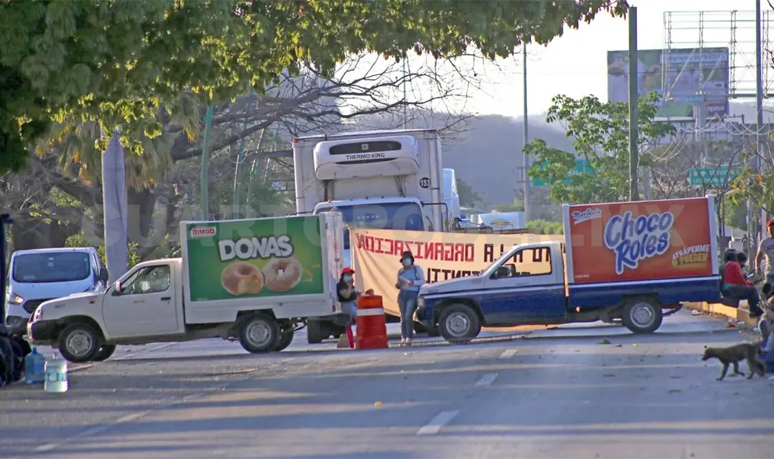 Los habitantes de Plan de Ayala han estado pugnando por la atención de las autoridades, debido a las acciones radicales de los normalistas. Carlos López / CP