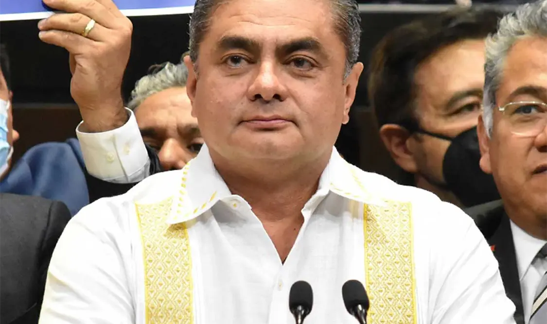 Luis Espinosa criticó la denuncia que Mario Delgado anunció en contra de quienes rechazaron la reforma eléctrica. Cortesía