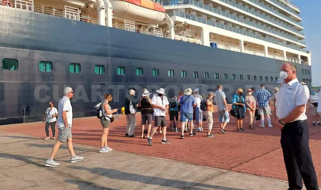 La Secretaría de Turismo en la entidad confirmó que estaban participando en la Feria Global de Cruceros que se lleva a cabo en Miami, Florida. Cortesía