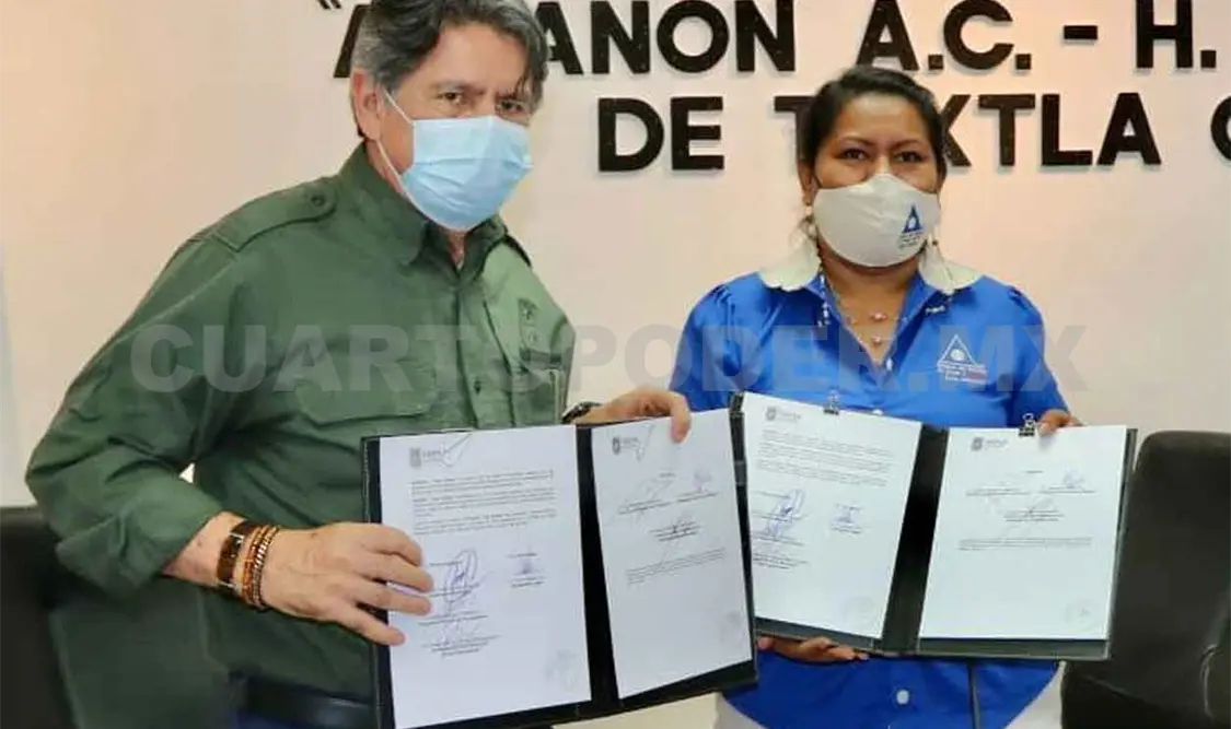 Firman convenio Al-Anon A. C. y Ayuntamiento