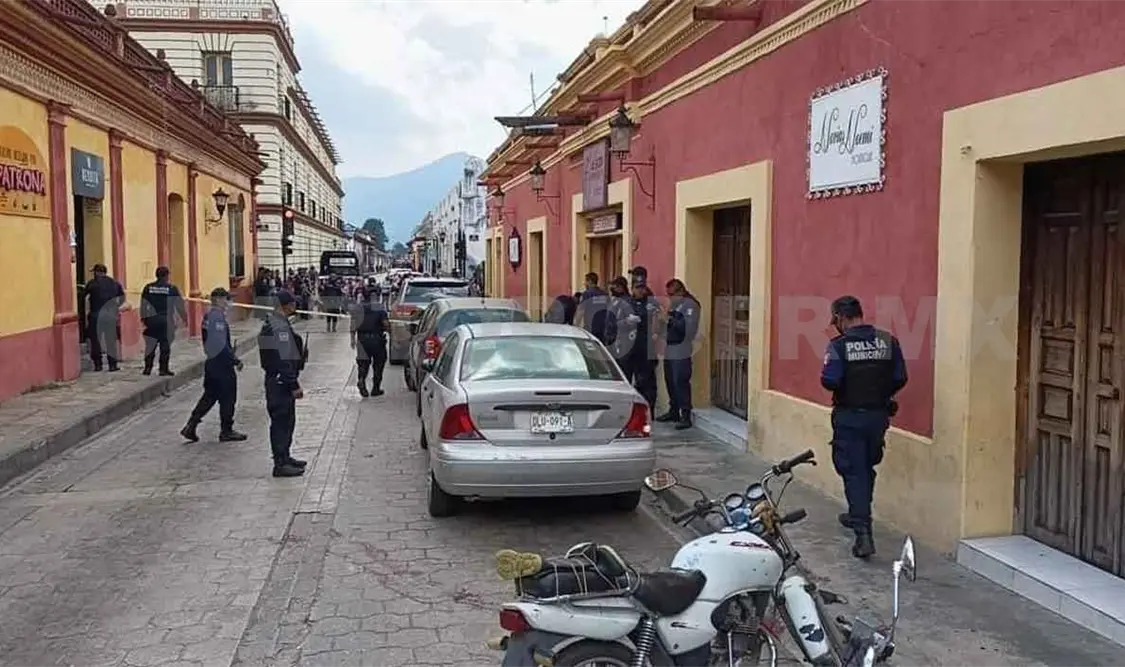 Disparan a cuentahabiente y se llevan 200 mil pesos