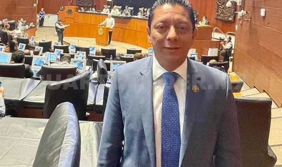 Participa en primera sesión de la Comisión Permanente