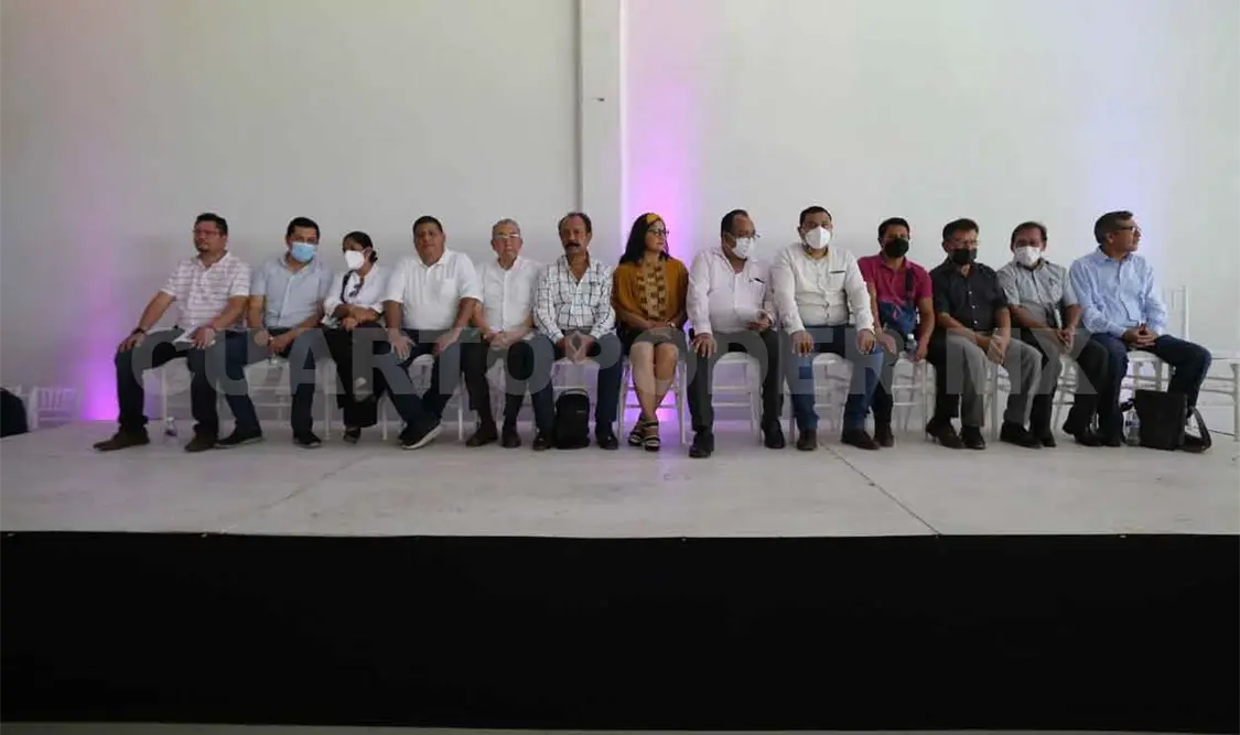 Presentan Frente Amplio Plural