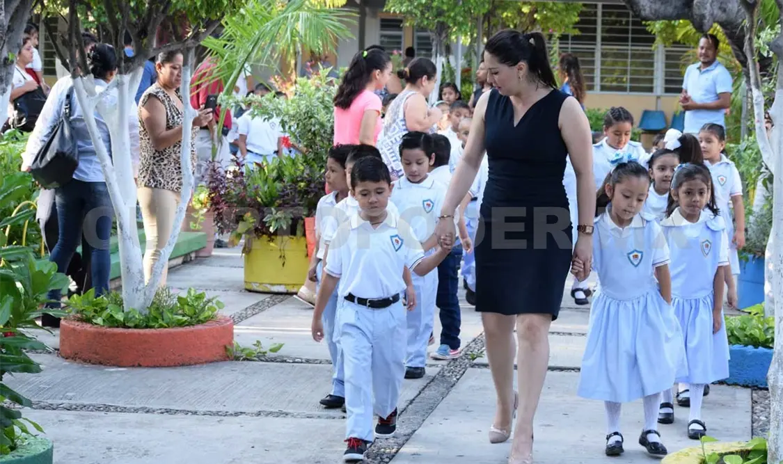 Muchos padres acuden a la CEDH para levantar una queja por discriminación a sus hijos en la escuela. Cortesía