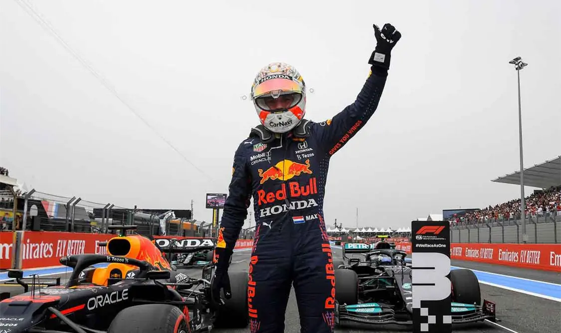 “Checo” finalizó cuarto; Max Verstappen es el ganador del GP