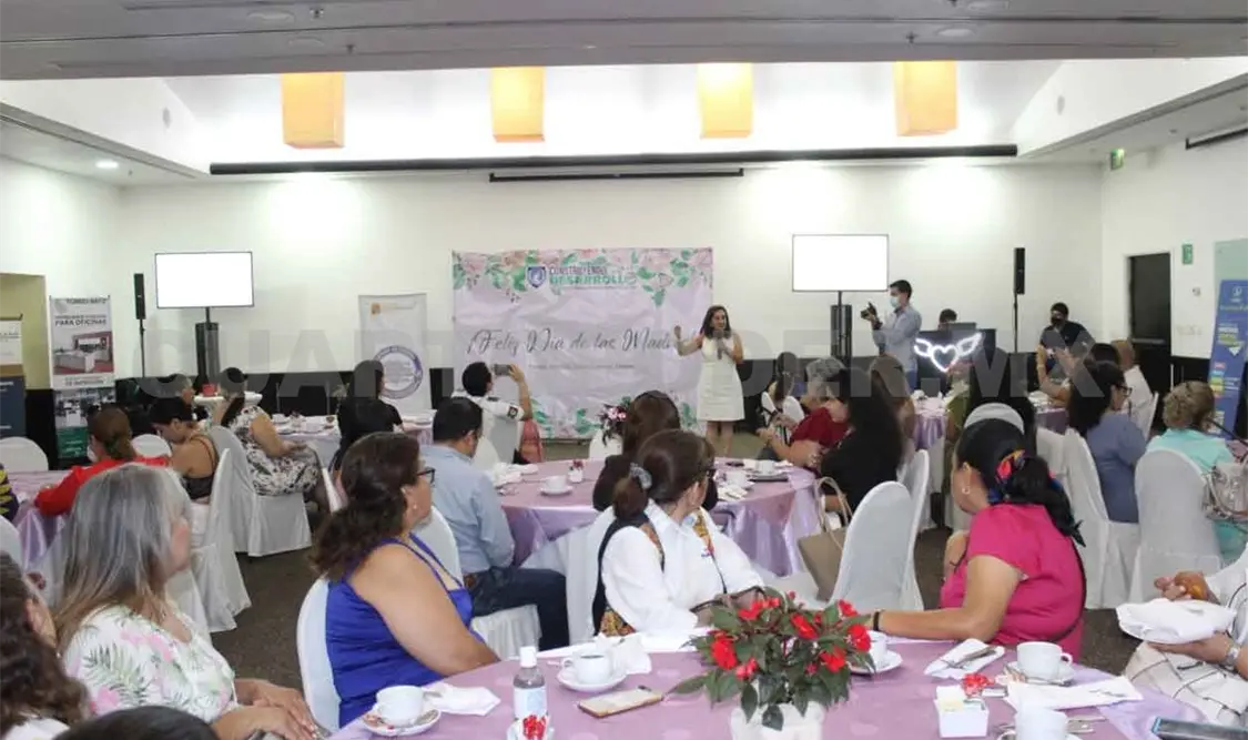 Canaco rinde homenaje a las madres