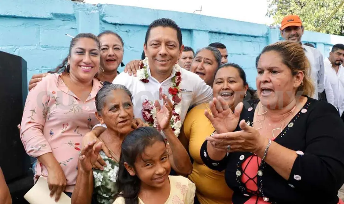Felicita Llaven Abarca a madres en su día
