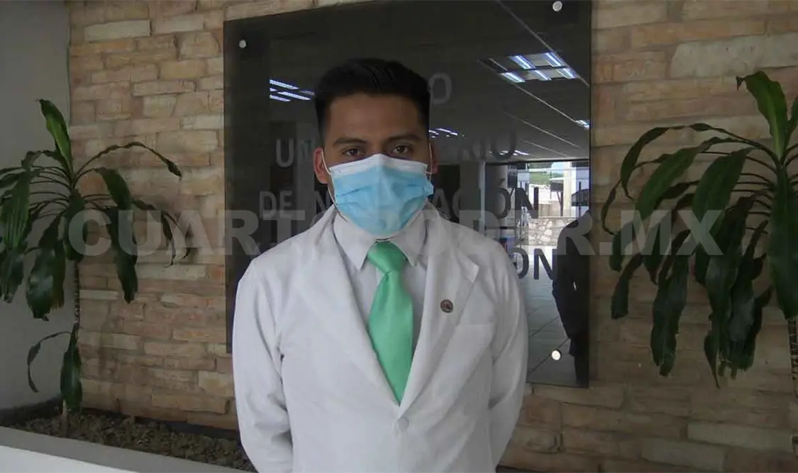 Egresa médico cirujano de Chenalhó