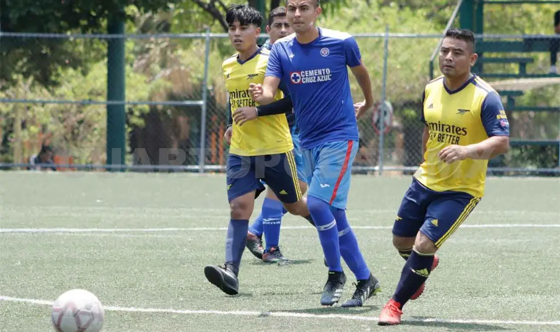 Dream Team y Parabrisas se disputan el liderato
