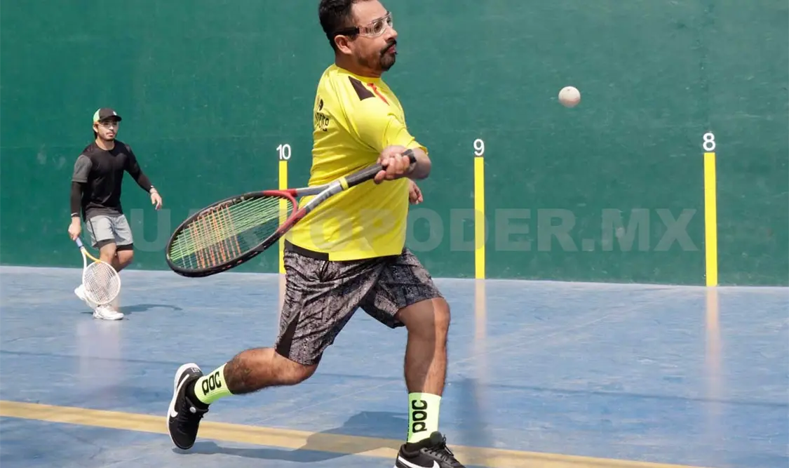 Estimulando la aparición de nuevos talentos con el Festival Infantil de Frontenis. Diego Pérez/CP