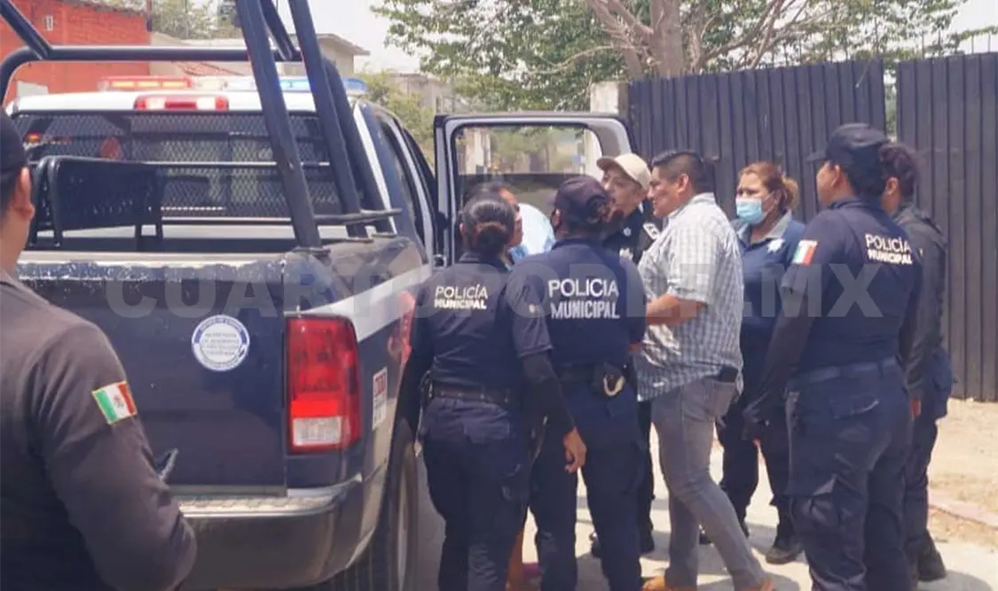 La pareja que presuntamente llevaba el bebé viajaba en una motocicleta y la policía logró atraparla. Cortesía