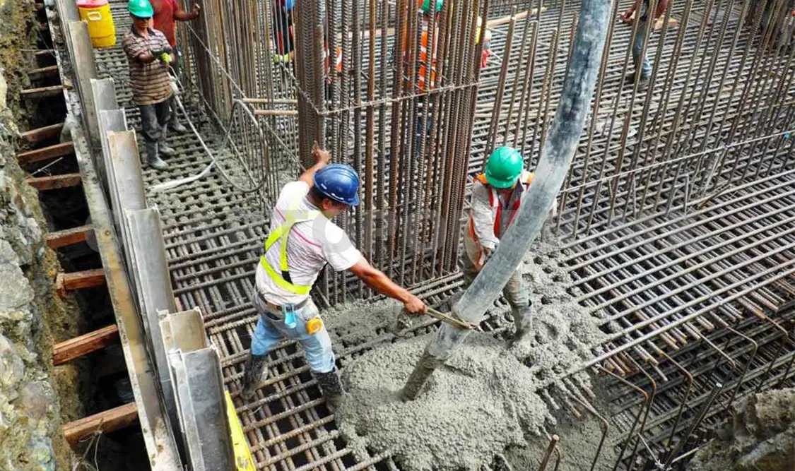 Constructoras en riesgo por falta de obra pública