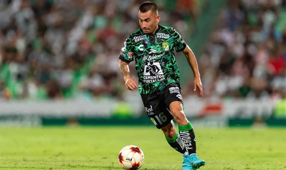 Toluca hace oficial el fichaje de Jean Meneses