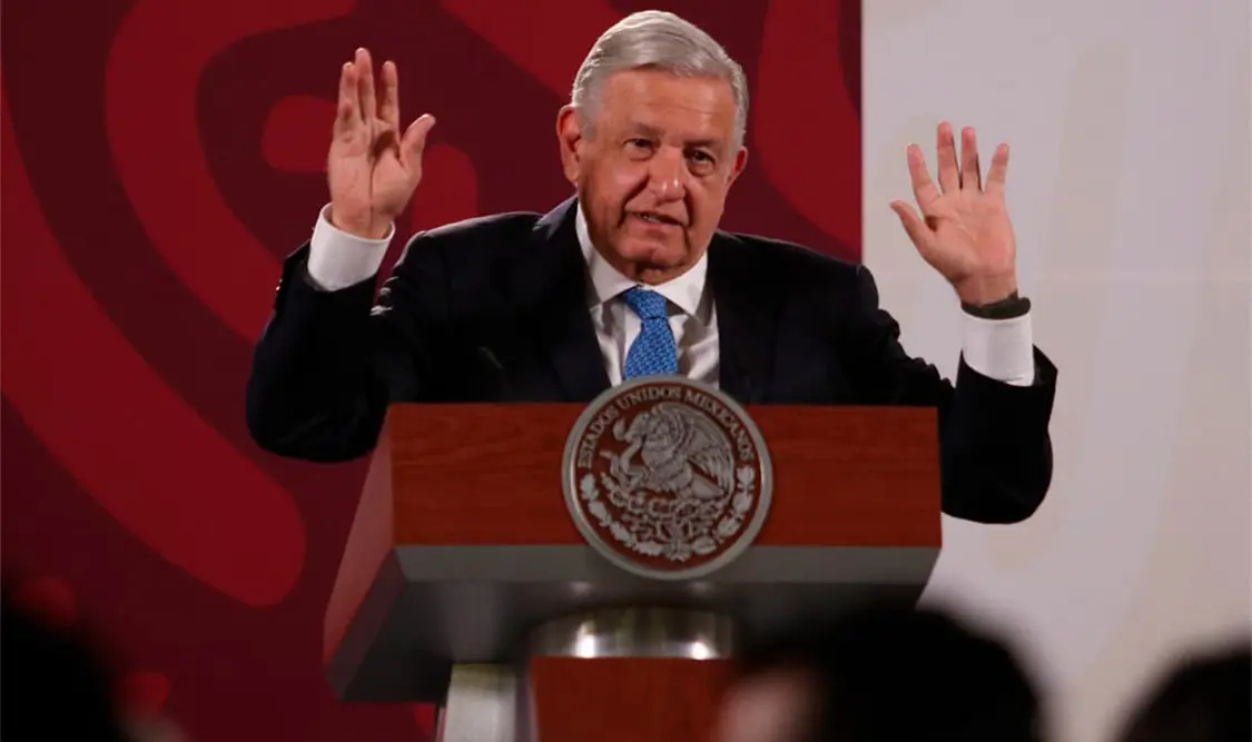 También aseguró que con el presupuesto de la máxima casa de estudios del país se creó una burocracia dorada en la UNAM. Cortesía