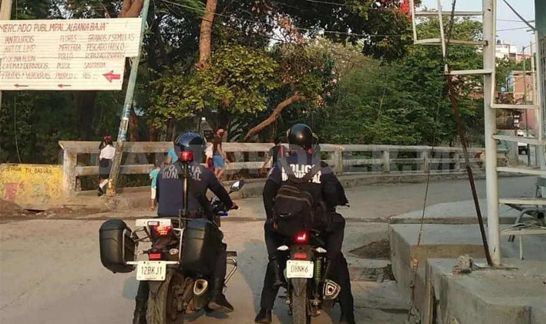 Recorren policías las colonias Albania Alta y Baja de Tuxtla