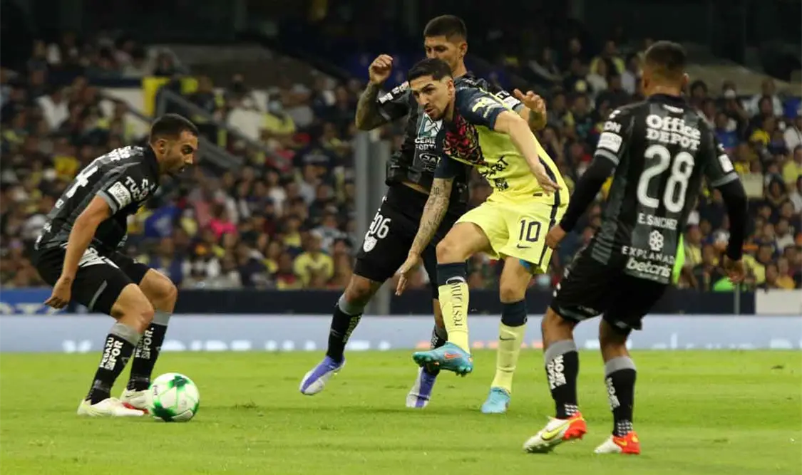 América no pudo en casa