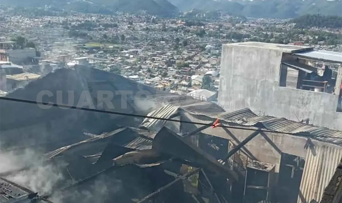 Incendio deja daños materiales