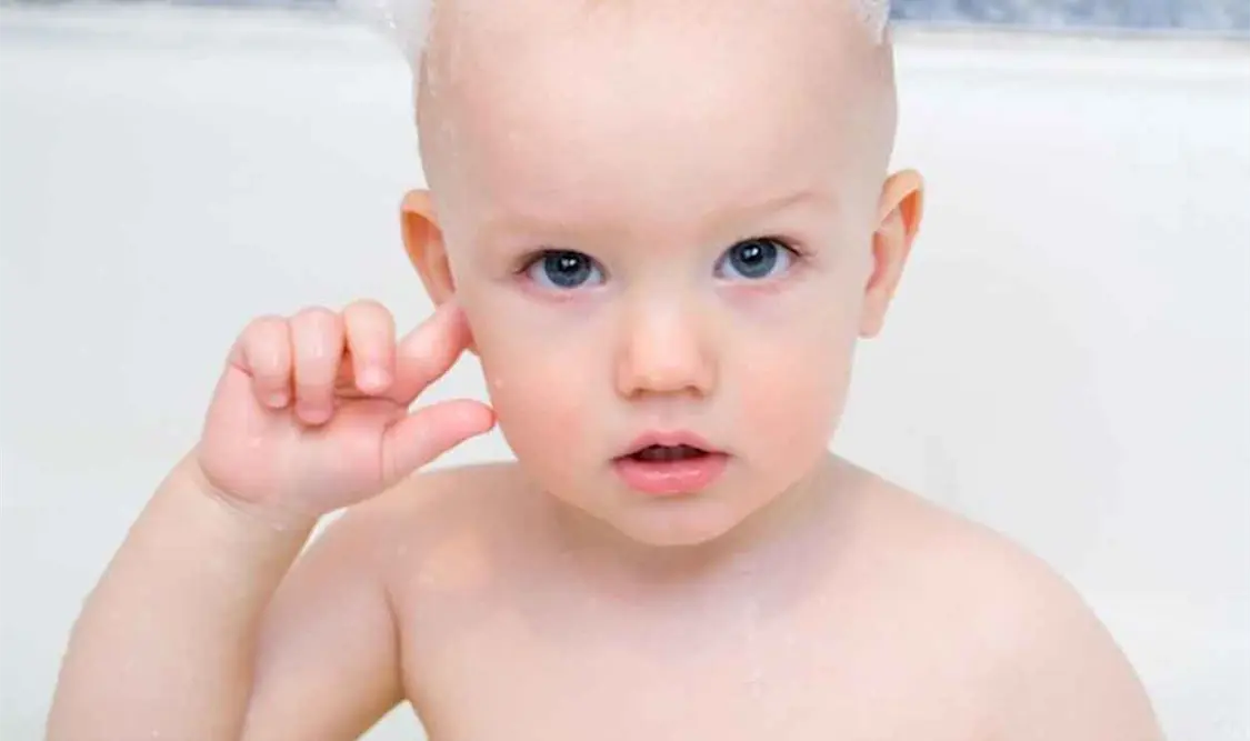 Cómo tratar la otitis media en bebés