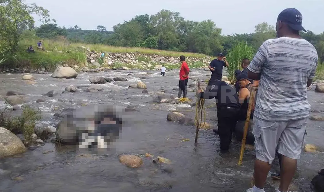 Repatrían a salvadoreños ahogados en el río Suchiate