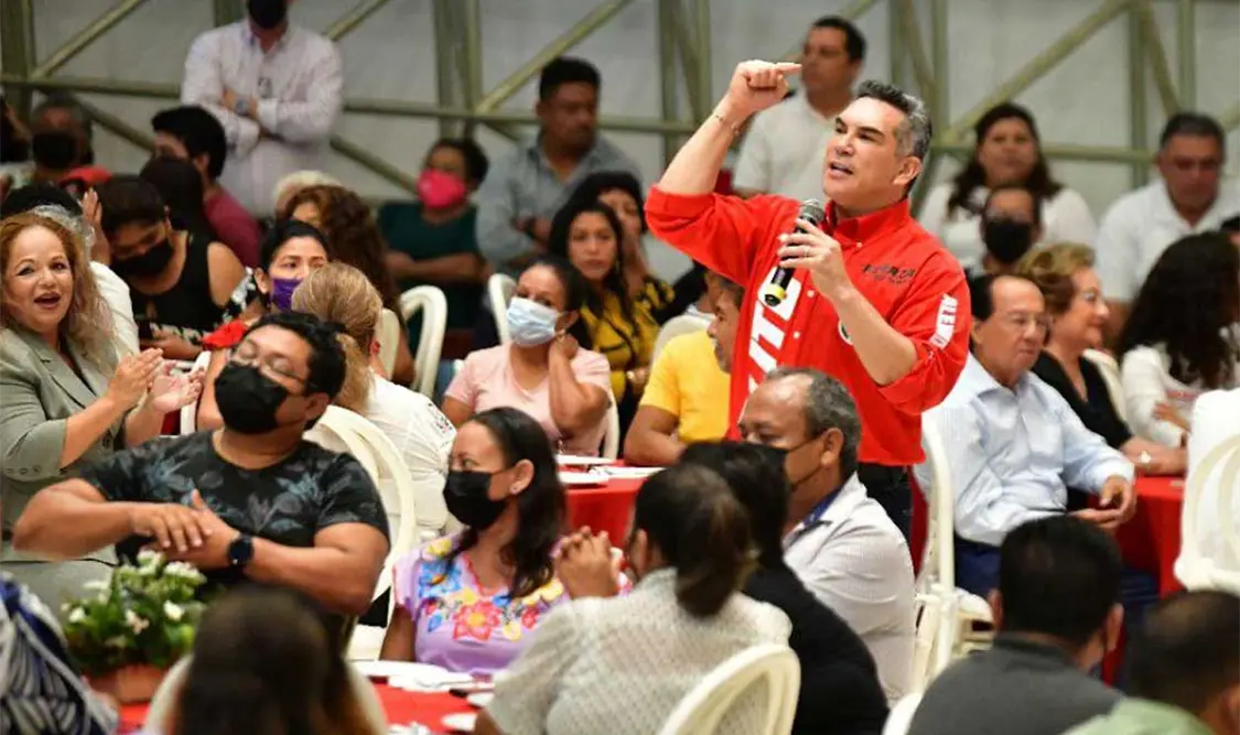 Moreno Cárdenas acompañó a la candidata del tricolor a la gubernatura de Quintana Roo. Cortesía
