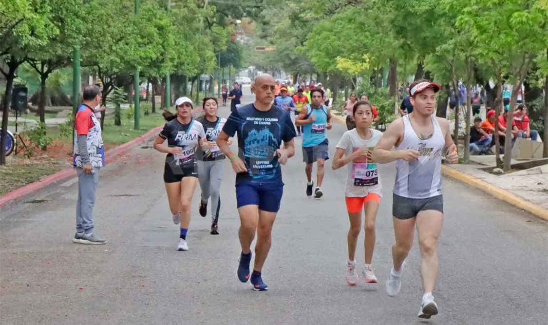 Sin estar pendientes de tiempos, los “runners” cruzaban la meta con gran vitalidad.