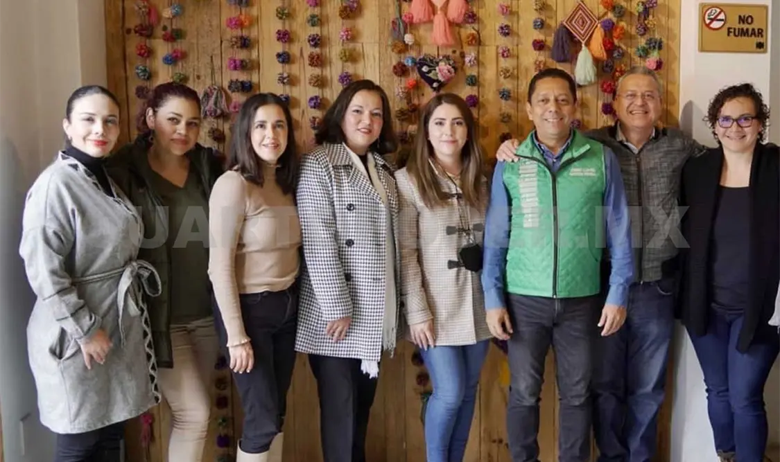 El diputado federal, Jorge Llaven Abarca, sostuvo una reunión de trabajo con empresarios en San Cristobal de Las Casas. CP