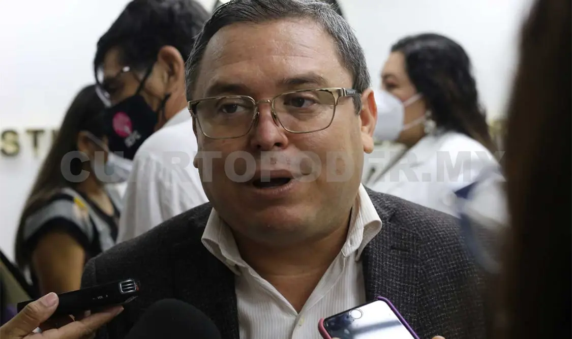 Mencionó que en Sitalá y Chilón trabajan en la construcción de una ruta para el tema de sistemas normativos internos. Carlos López / CP
