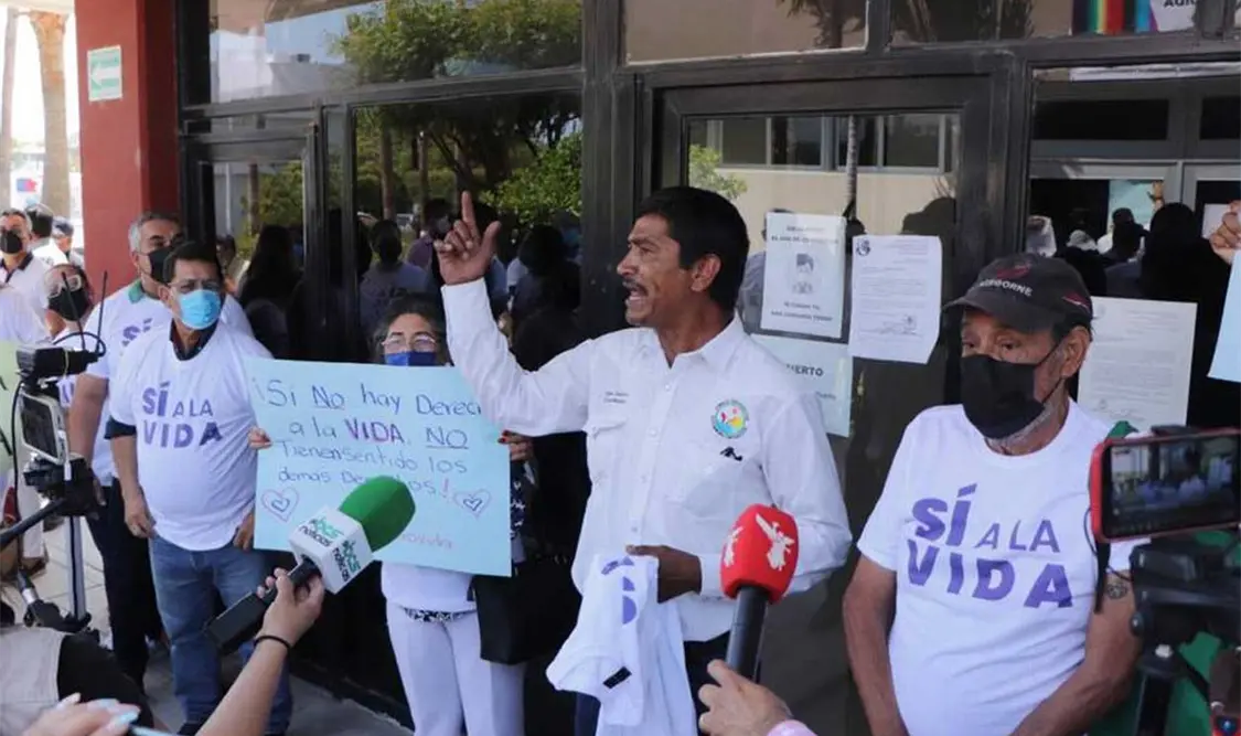 Durante toda la jornada se manifestaron también grupos religiosos ProVida. Cortesía