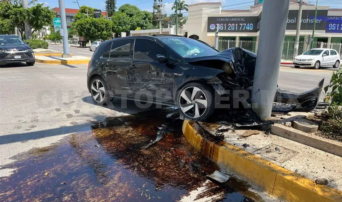 Carambola en el bulevar Belisario Domínguez