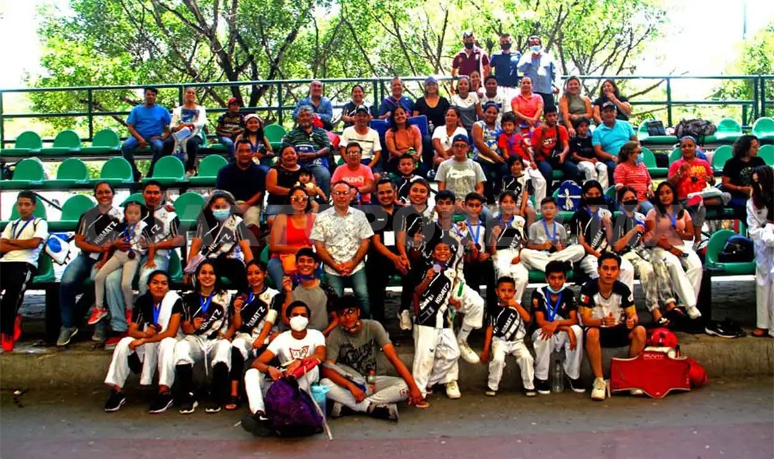 Olimpia festeja su primer aniversario