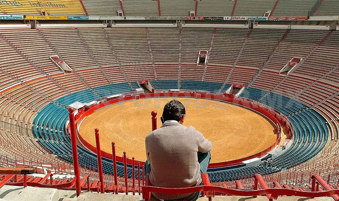 Plaza México pone su apertura en suspenso
