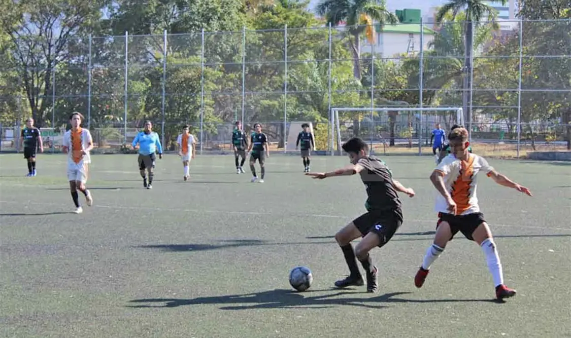 Rodará el balón en los Juegos Metropolitanos