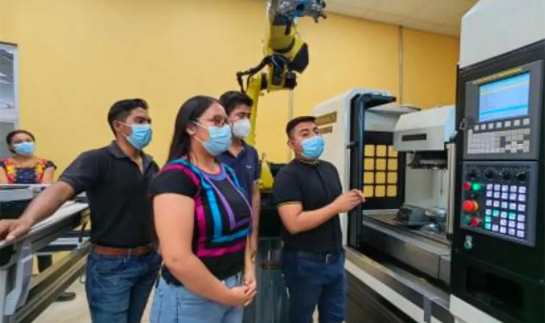 Milady Cabrera, Juquila del Carmen Núñez, Jezreel Bautista Tapia, Juan Carlos Morales y Alexander Izcalli Celaya Luis es el equipo que logró perfeccionar un segundo prototipo. Cortesía