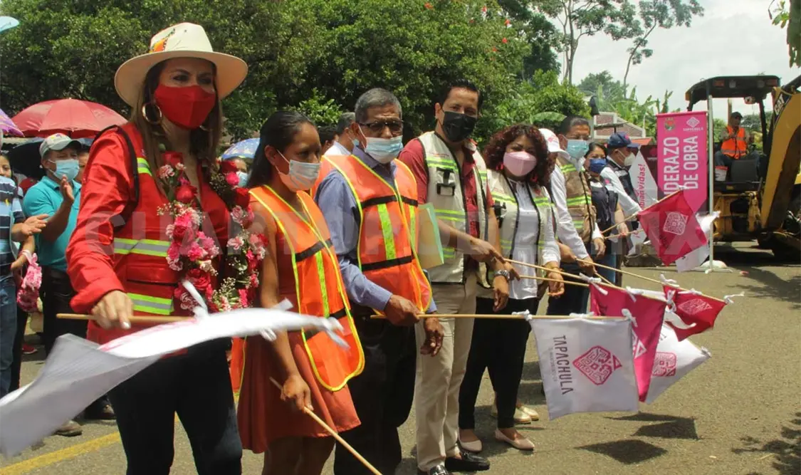 Urbina Castañeda refrendó el compromiso de ejecutar obras de impacto social que ayuden a mejorar las condiciones de vida. CP