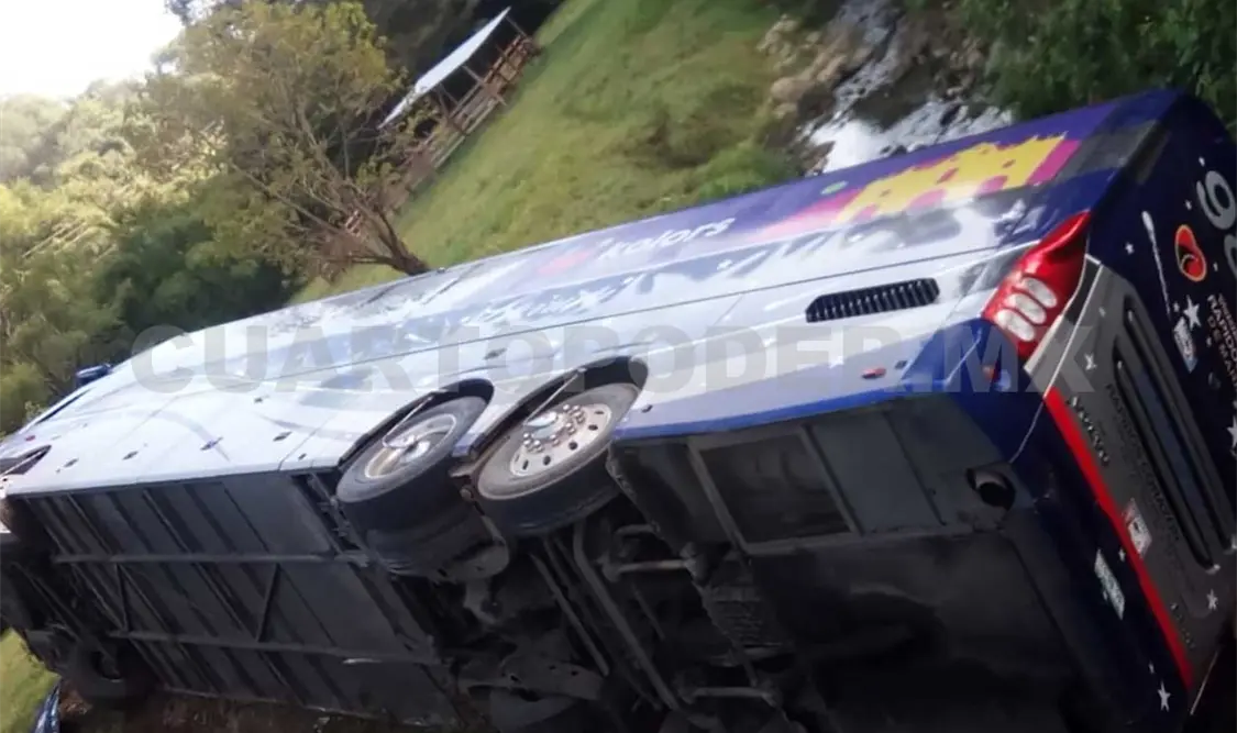 En el accidente vial dos personas resultaron lesionadas. Genaro Sánchez / CP