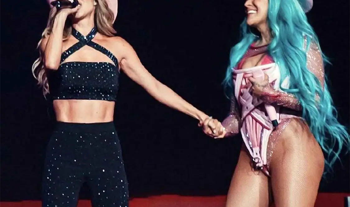 Así fue el encuentro de Karol G y Anahí