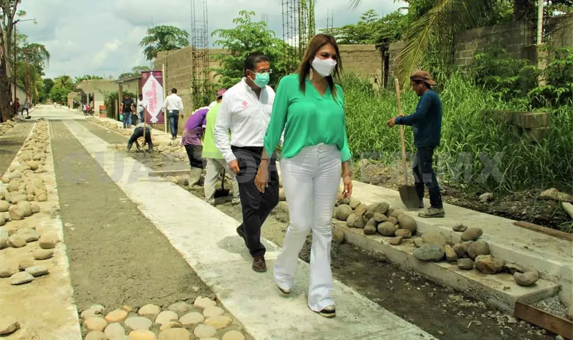Supervisa avances de obra en la colonia Buenaventura