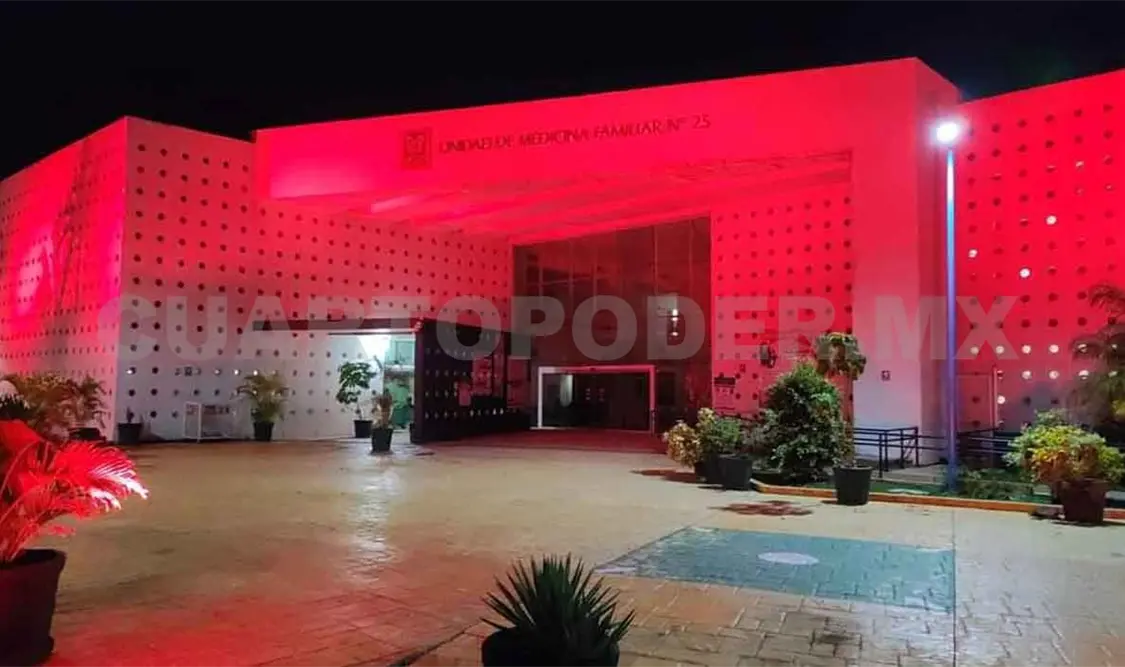 Se pintan de rojo instituciones de salud