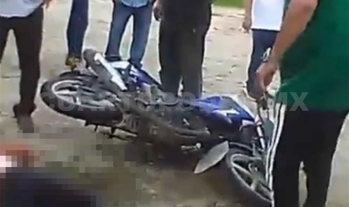 Fallece jovencita tras derrapar su motocicleta