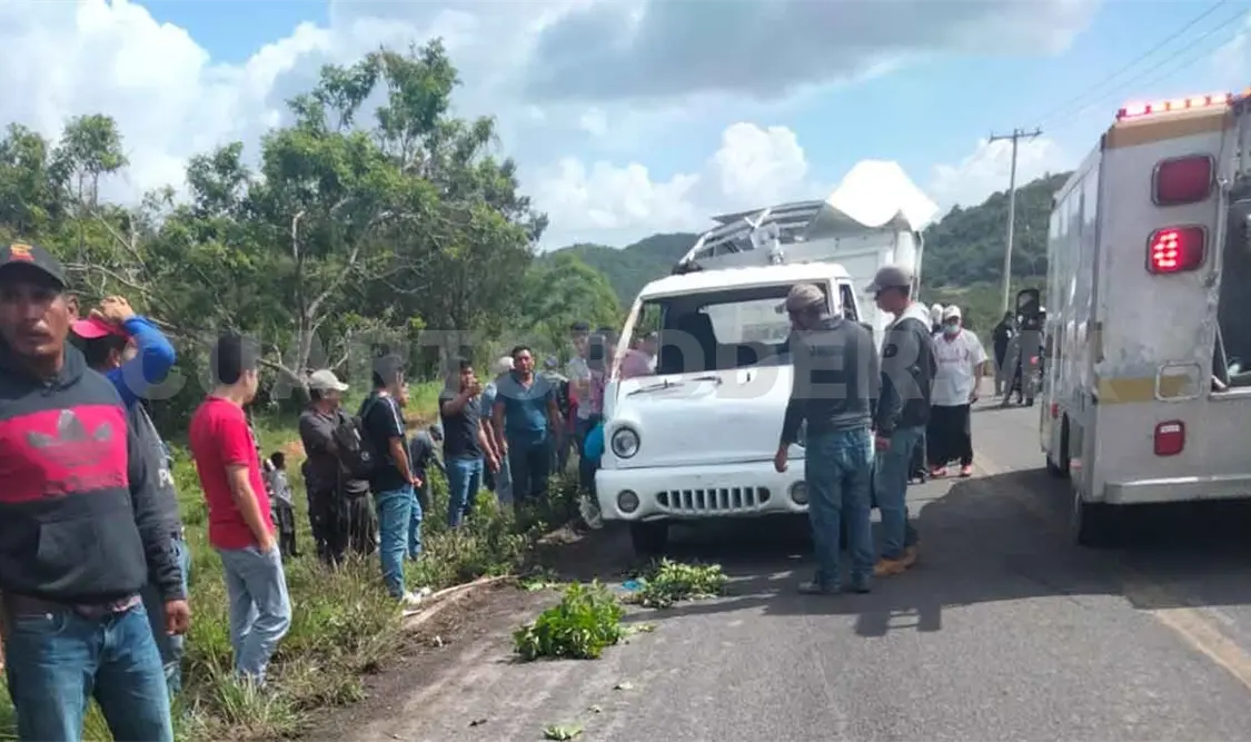 Fallece vendedor de agua en fatal accidente