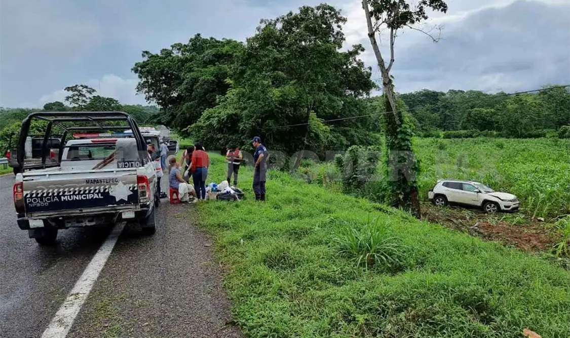 Madre e hijo sufrieron accidente en la Costera