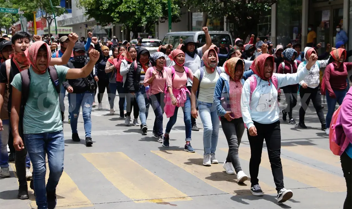 Estudiantes no movilizados temen por su integridad